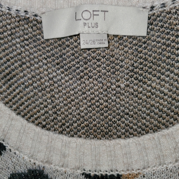 Loft Plus Cheetah Sweater, 24/26, crew neck, Beige/Brown/Black - Picture 5 of 5